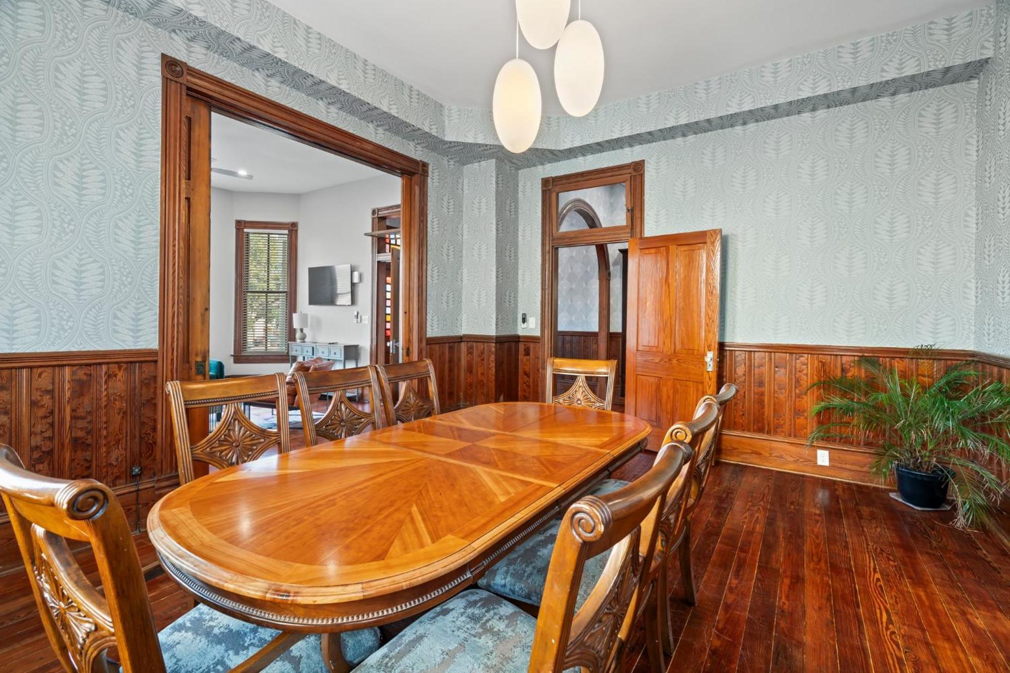Historic Galveston Family Beach Home With 3 King Beds מראה חיצוני תמונה