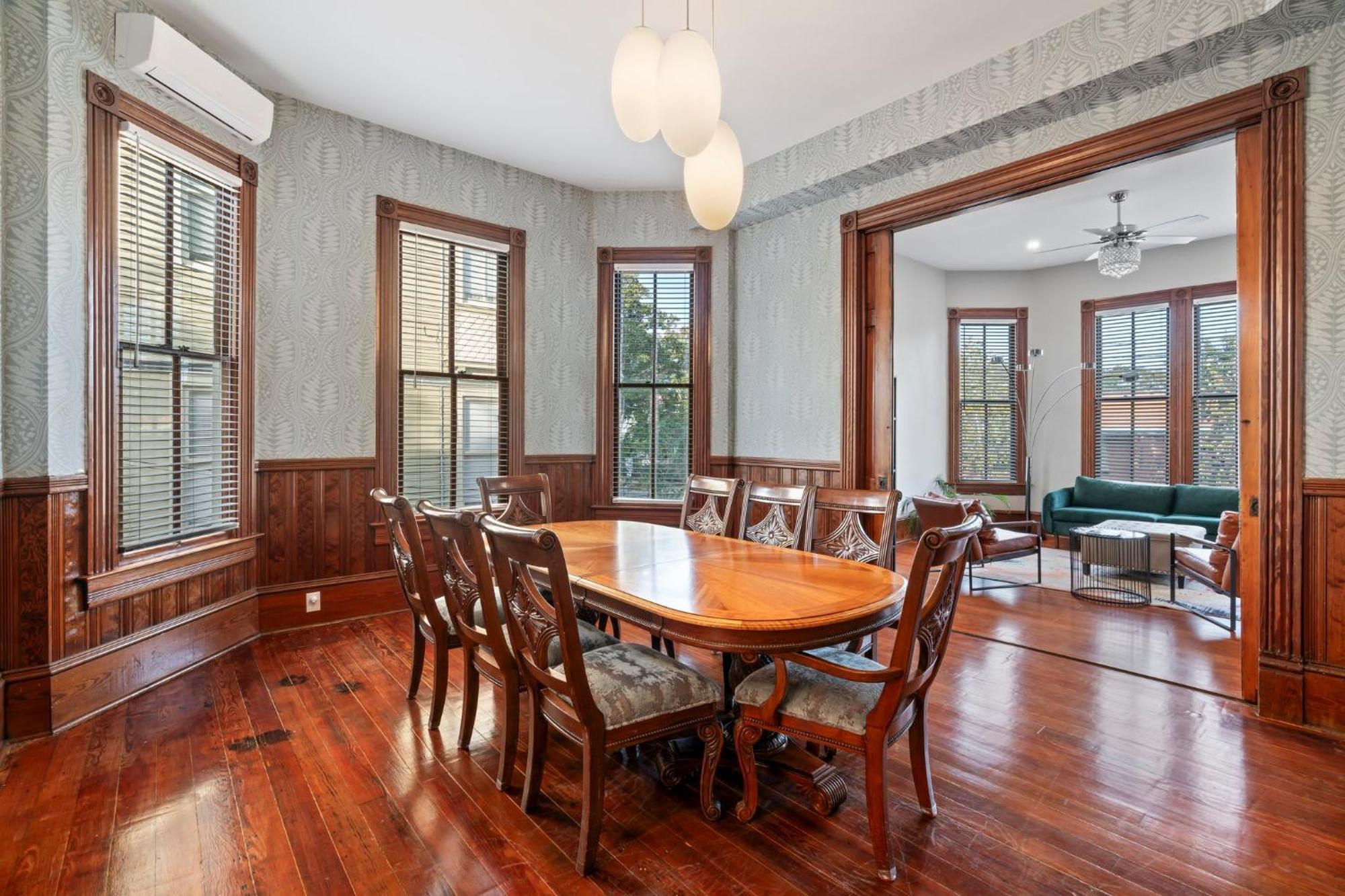 Historic Galveston Family Beach Home With 3 King Beds מראה חיצוני תמונה